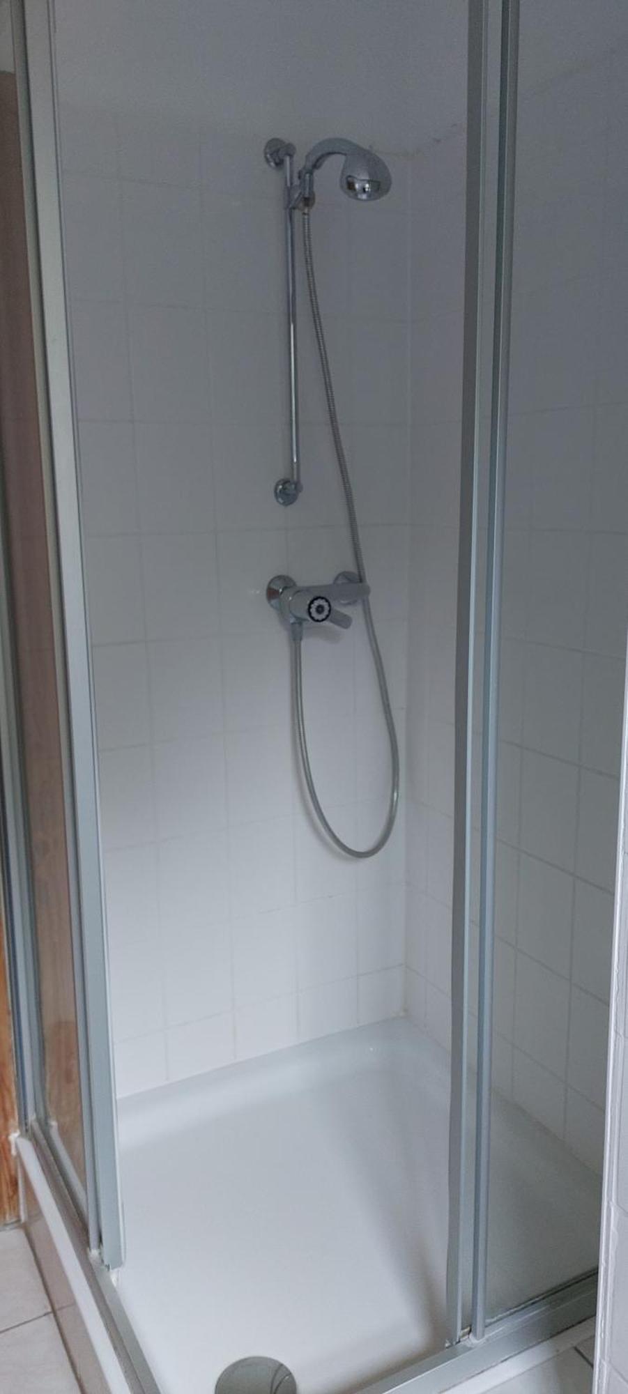 Helle Ruhige Zimmer Zu Vermieten カッセル エクステリア 写真
